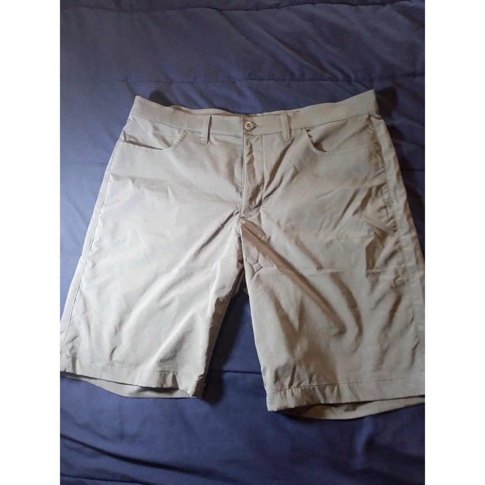Under Armour Shorts Mens 38 Storm‎ Black Match Play Heatgear Loose Stretch Golf